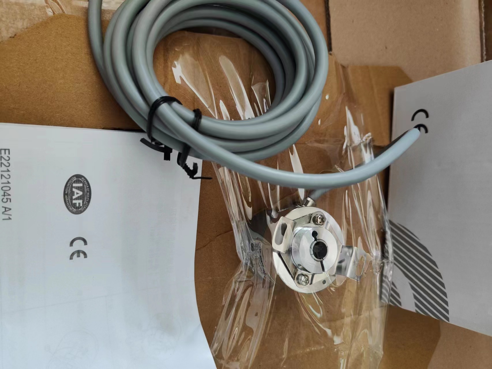 EI40F8-C6HR-100ELCO˿ 
ؼ: