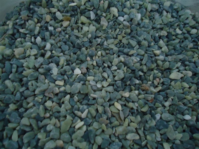 ����ɫ��ʯ 
�ؼ���:2011-04-28 23:12:04