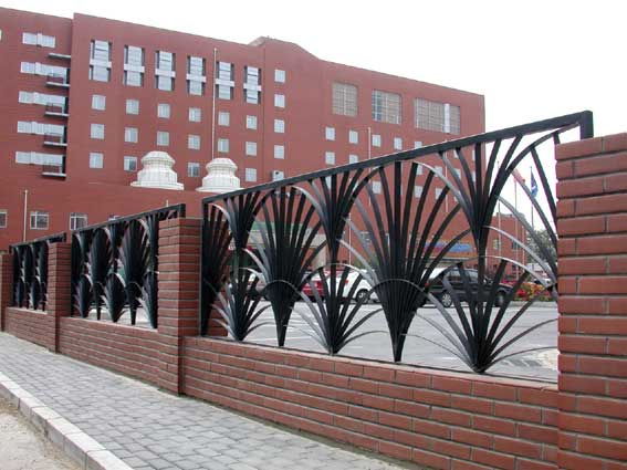 Χ 
ؼ: