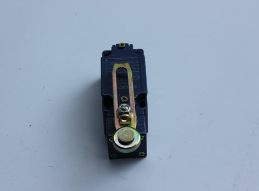 XCK-J10511 
ؼ: