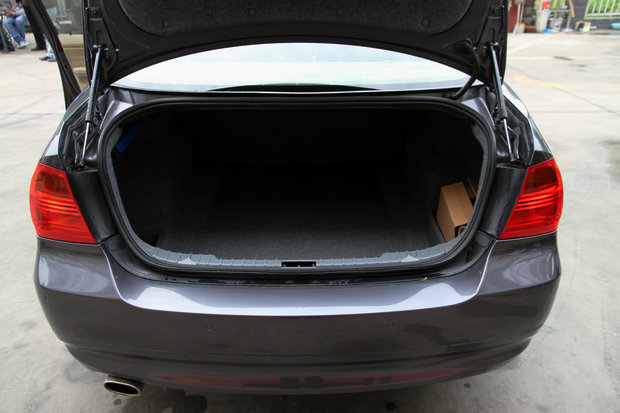 2008 3ϵ 320i ȡ 
ؼ:
