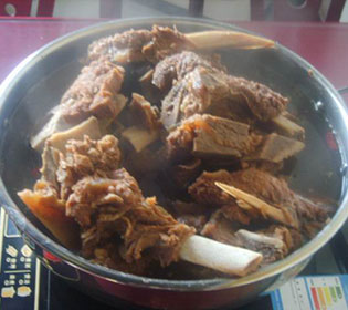 ɣǸţţóԲΪ졣 
ؼ:
