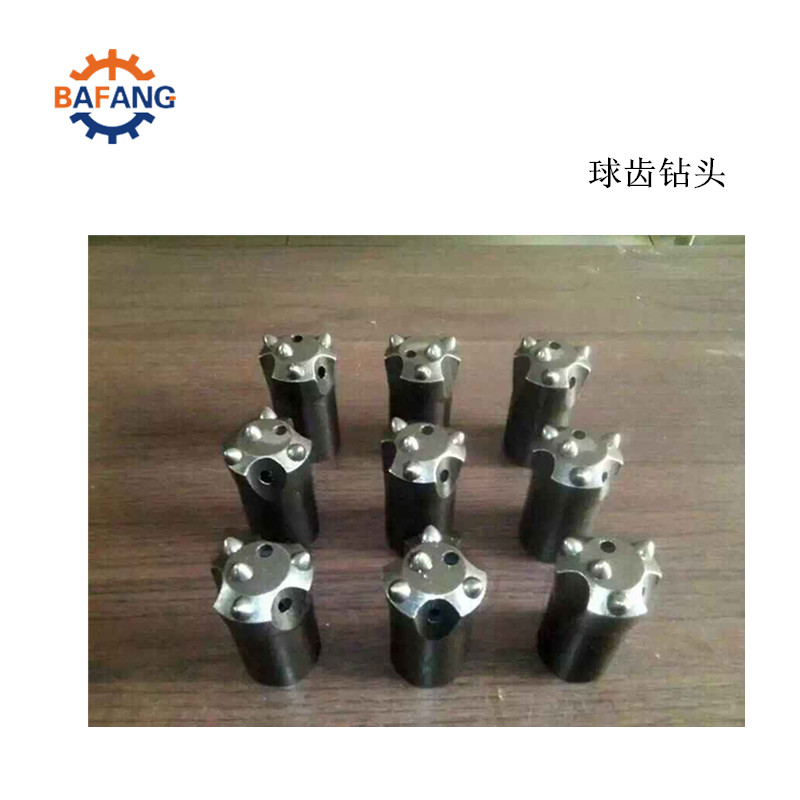 40ͷͷ÷ͷ綯һB22ǥ 
ؼ: