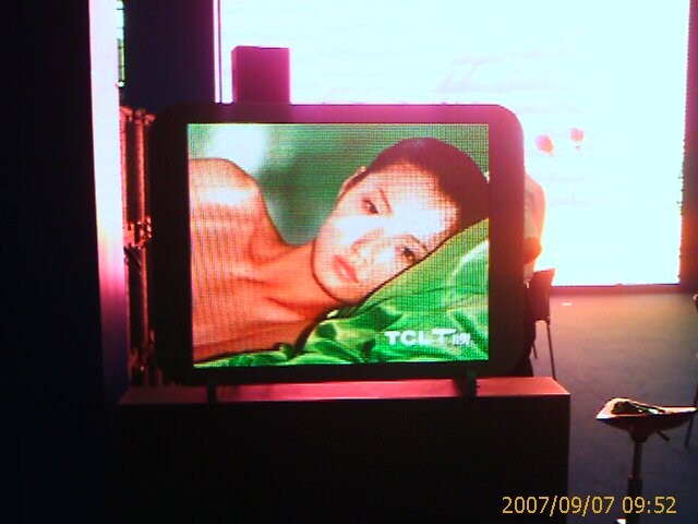 Զ--ȫLEDʾ֮õƷʡ͵ļλ 
ؼ:2009-09-14